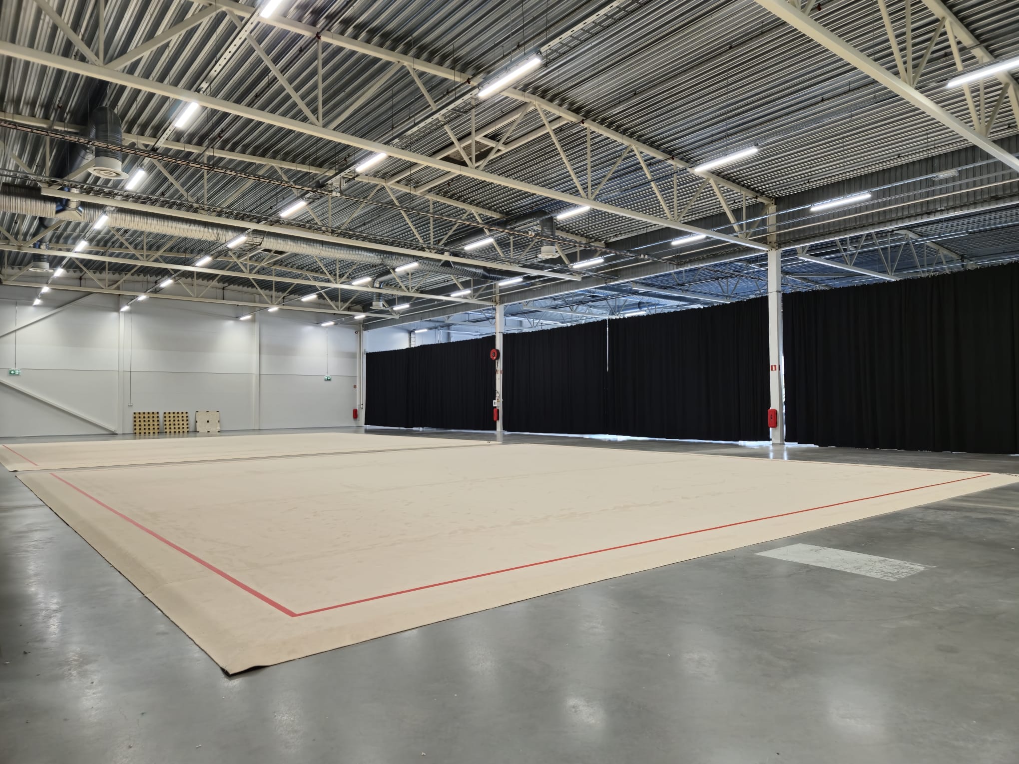 One building for five sports (RG, AAG, TG, Cheerleading, Acrobatics)